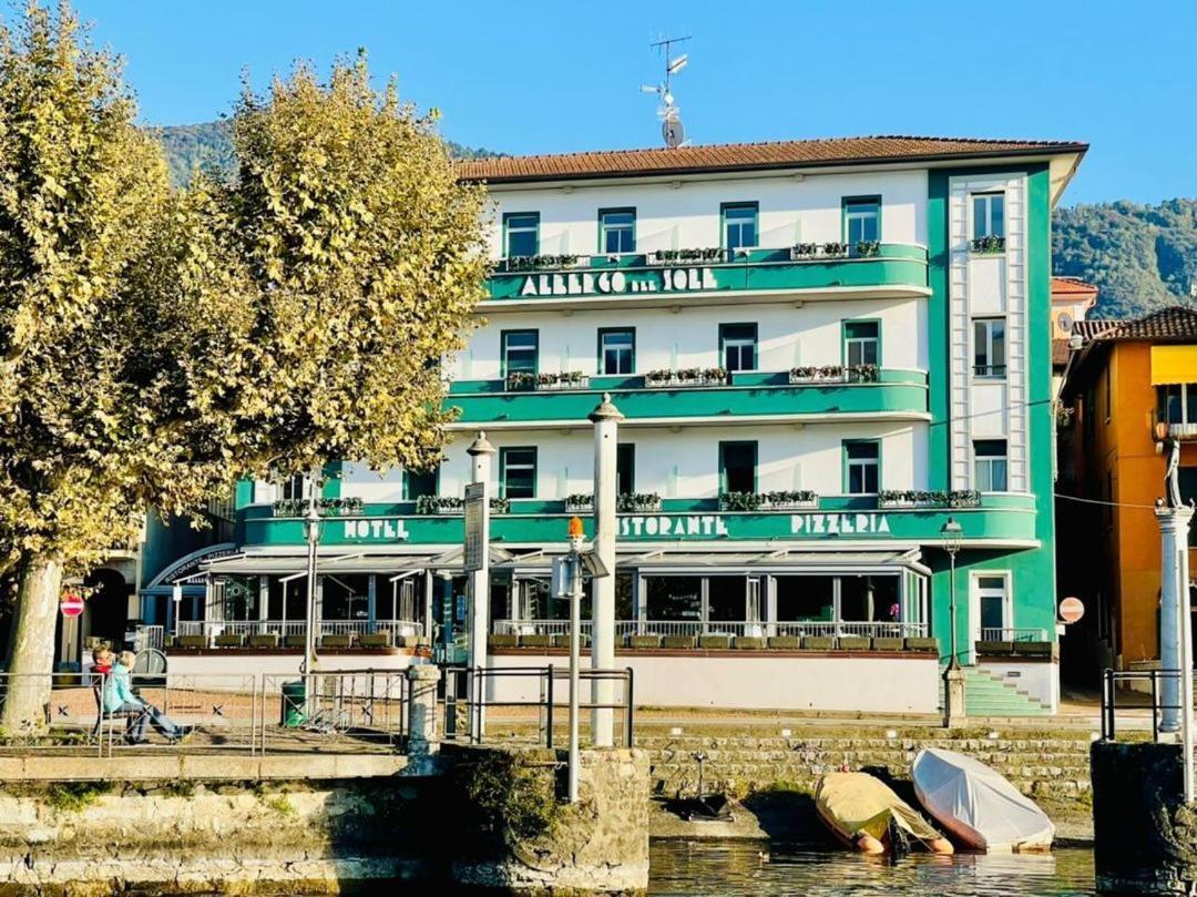 Albergo Del Sole Porto Valtravaglia Exterior photo